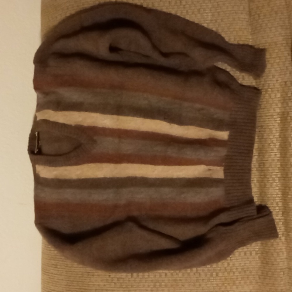 WOOL SWEATER